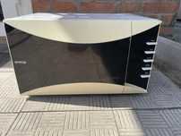 Мікрохвильова піч gorenje