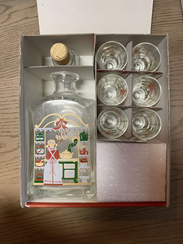 Świąteczny zestaw karafka i kieliszki Boże narodzenie święta