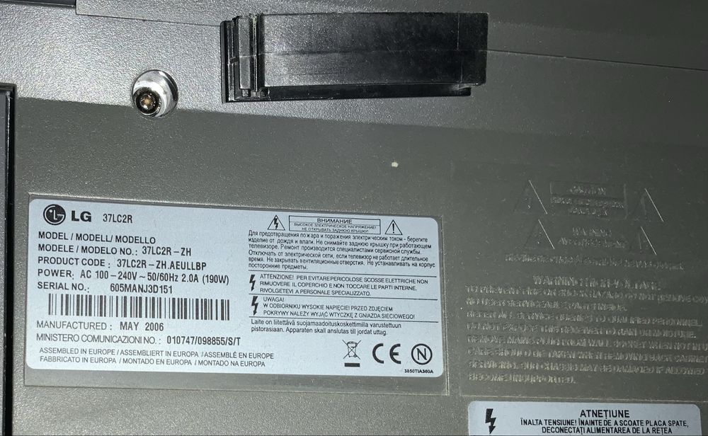Tv LG LC 2R 37” para reparação