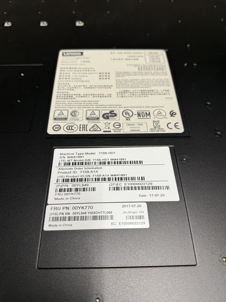 мережевий комутатор Lenovo ThinkSystem NE1032