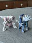 Bonecos Pokémon Palkia e Dialga