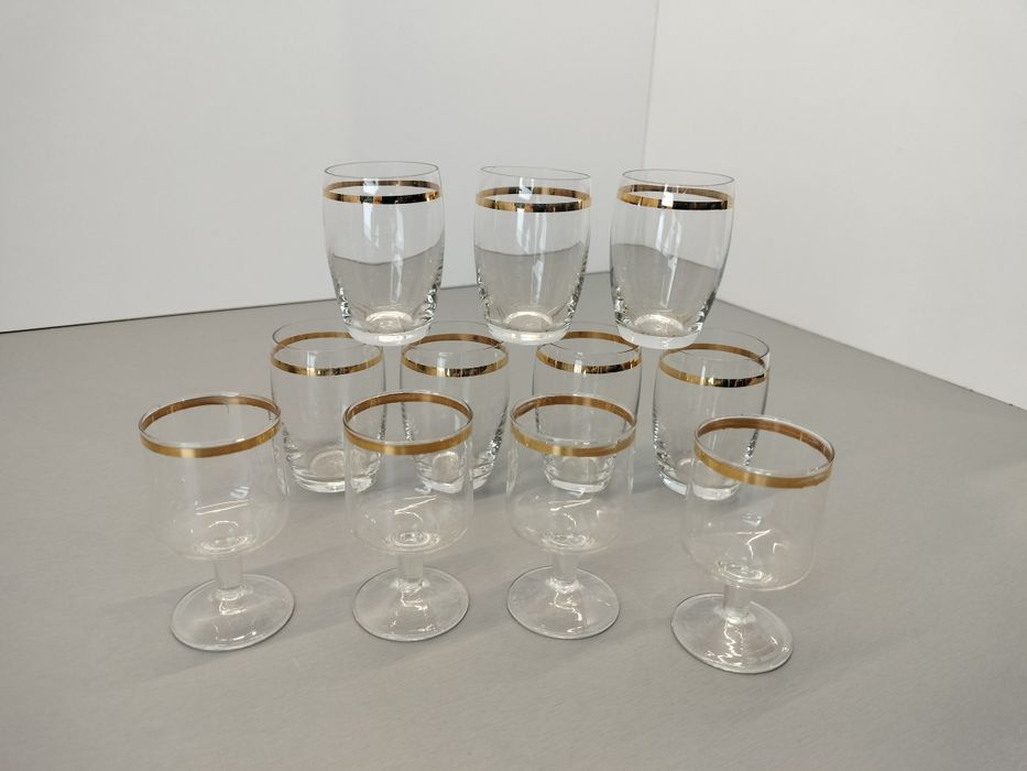 Kieliszki vintage z PRL-u do wódki