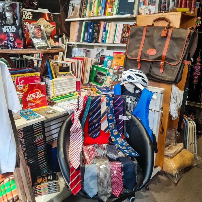 Gravata Enzo Mariani Kollektion – Estampado Humorístico Azul