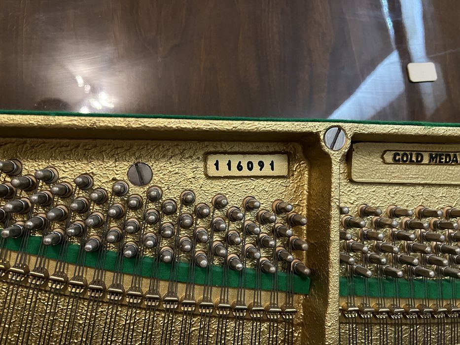 Фортепіано Weinbach