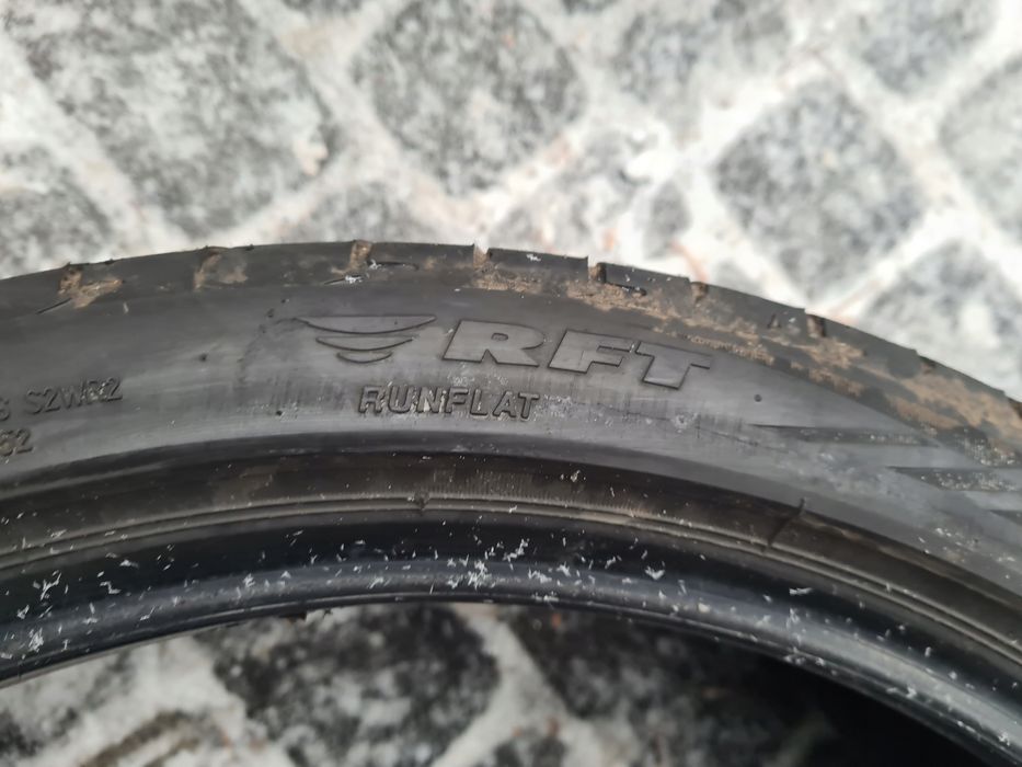 Opony Bridgestone Potenza S001L - 245/40/21 RSC