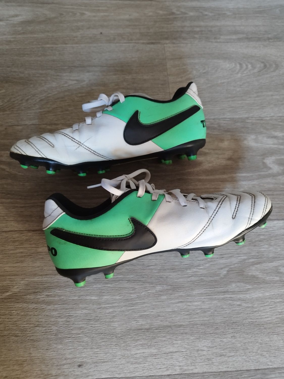 Korki Nike Tiempo Rio III