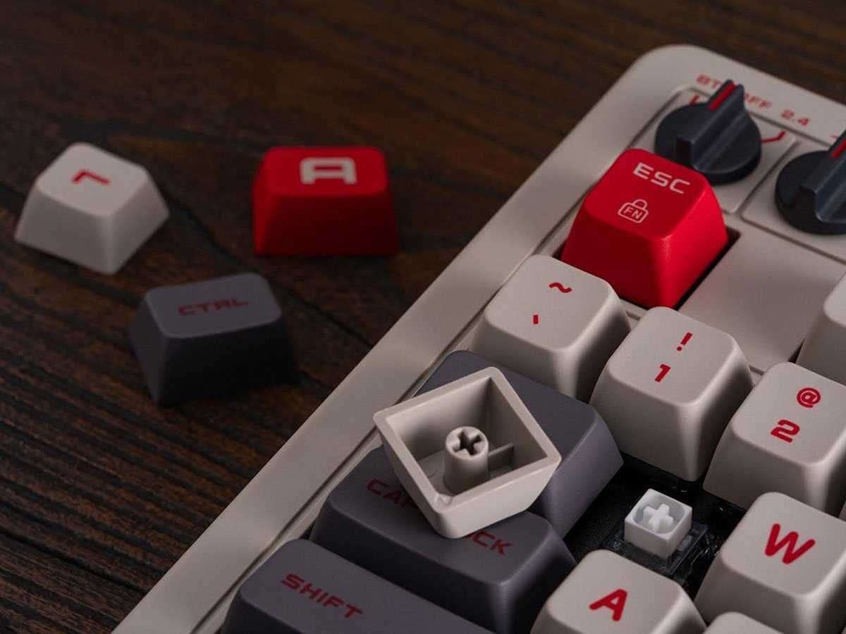 Klawiatura bezprzewodowa 8BitDo 108 N Edition – TKL retro (BT/2.4G)