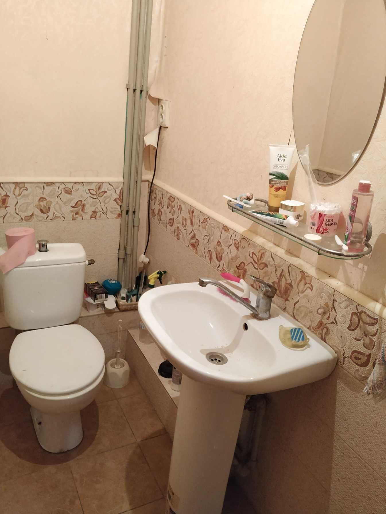 Продам будинок 2 поверхи Коротич