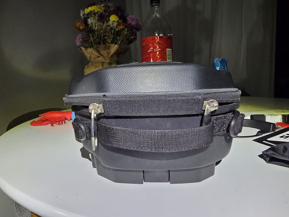 Сумка на бак SHAD E091CL Click System Dual Lockable