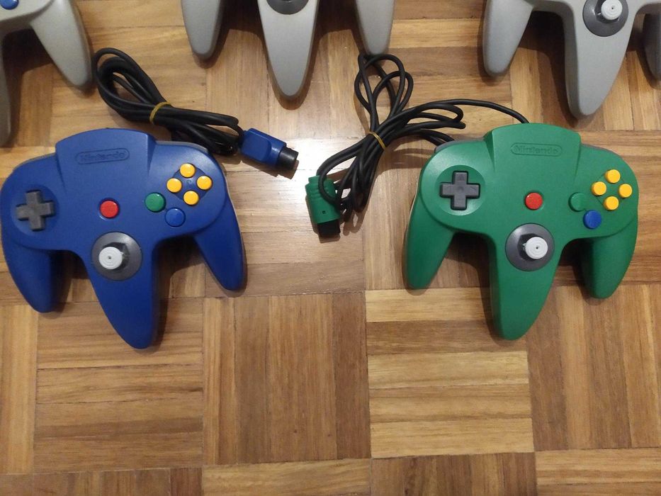 Prenda natal Comandos Nintendo 64 a trabalhar sem folga
