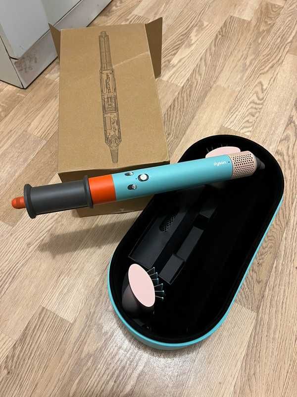 Oryginał Dyson Airwrap Multi-Styler Complete Long HS05