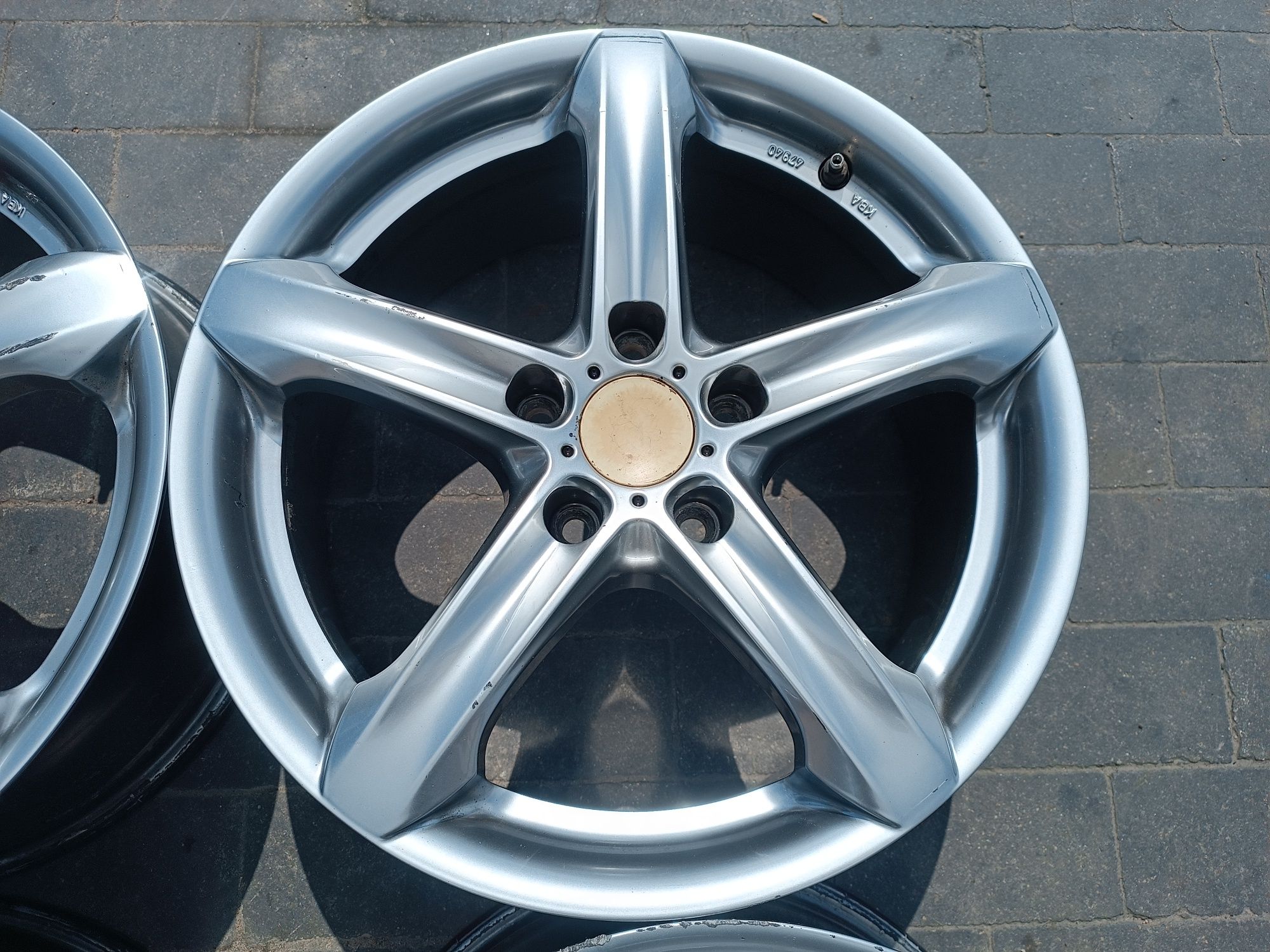 Felgi Alu VW Golf VI VII Touran Skoda Mercedes 5x112 ET48 7.5J17