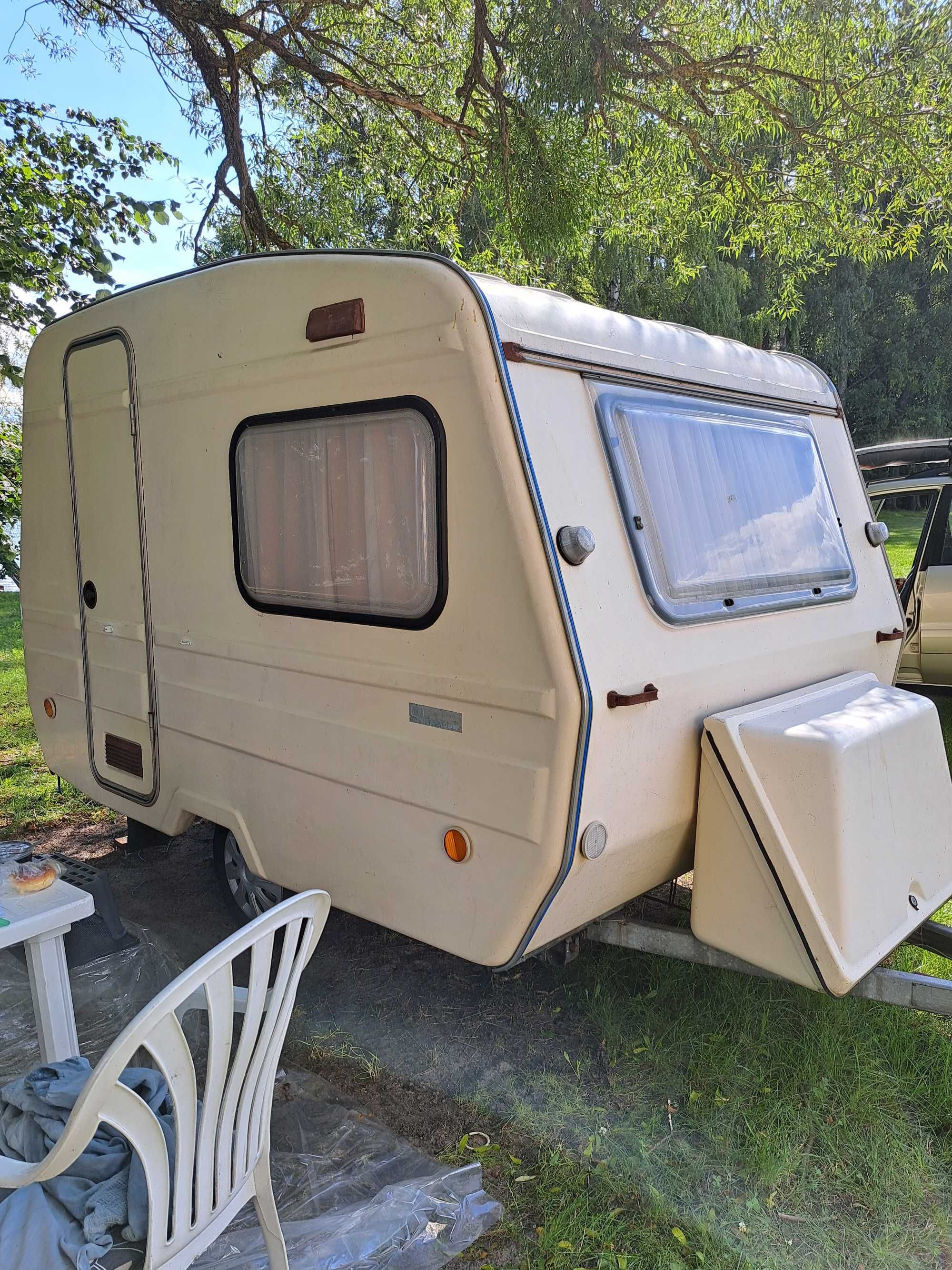 Sprzedam przyczepę NIEWIADÓW N126N + przedsionek + pokrowiec + hamak