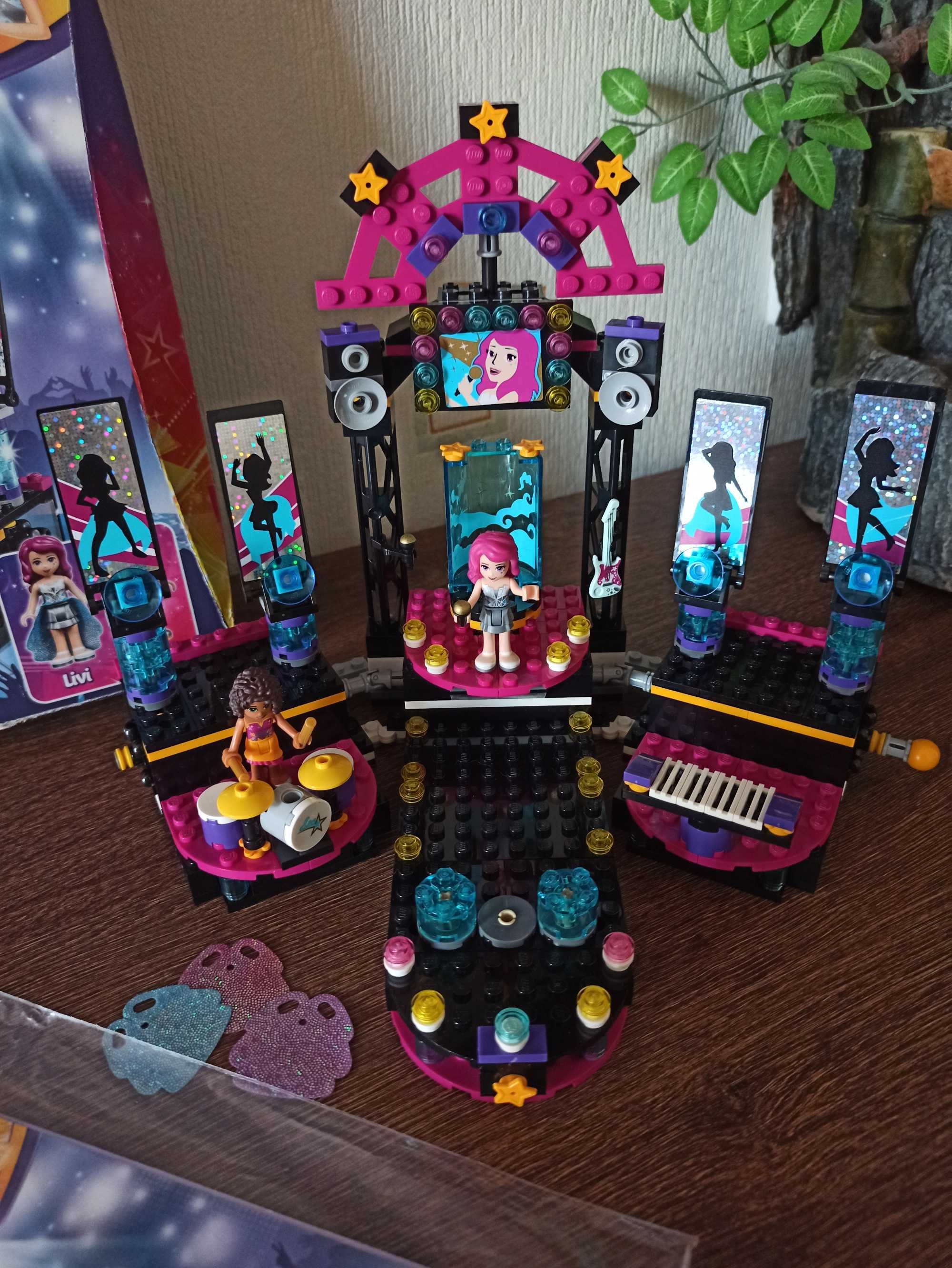 Б/В Конструктор Lego Friends