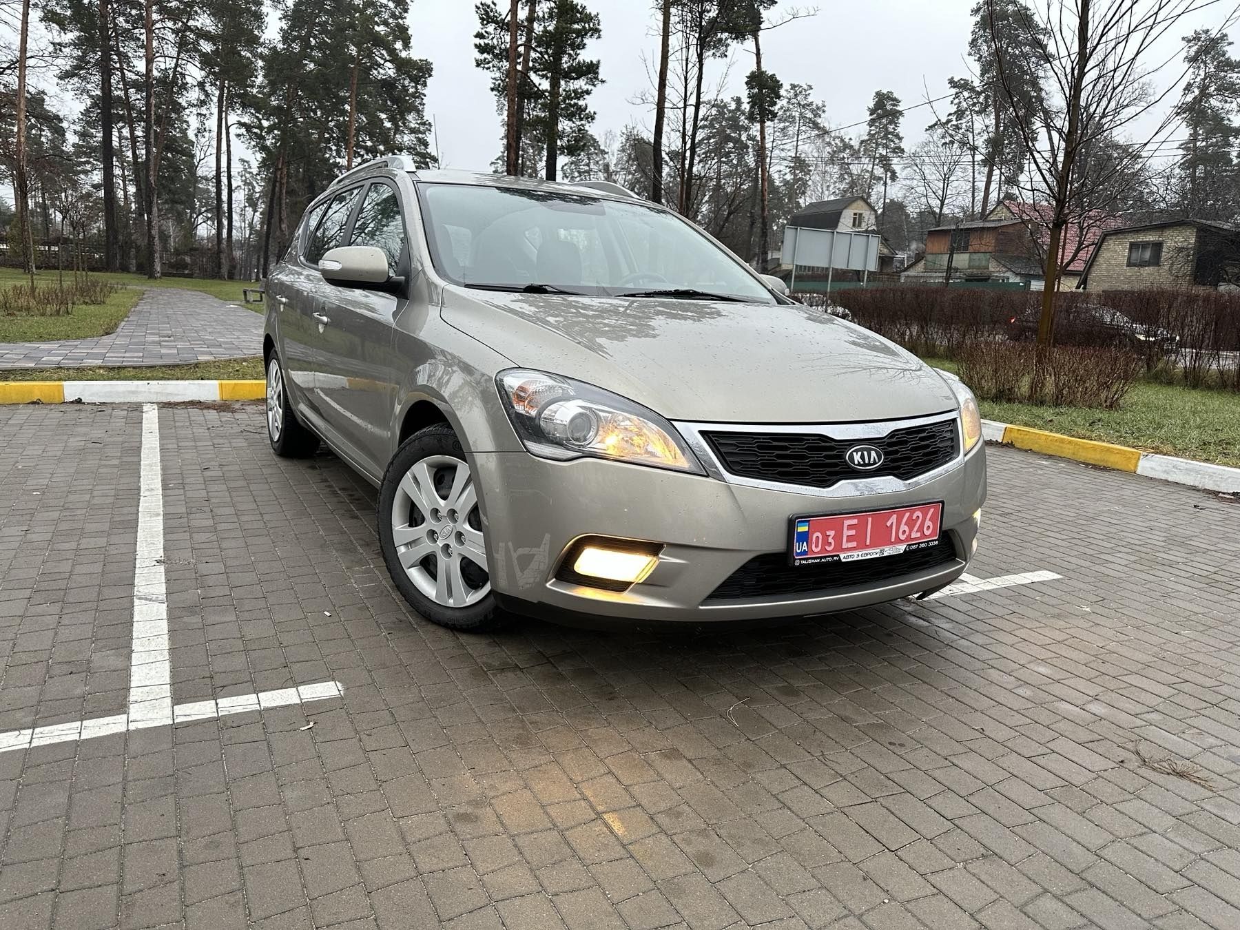 Автомобіль Kia Ceed SW