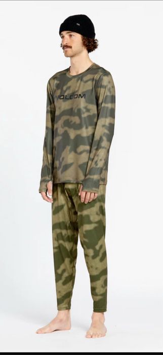 Продам комплект термобілизни Volcom