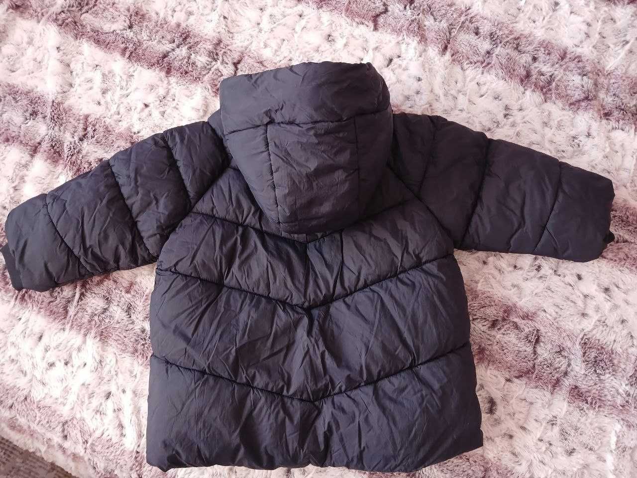 Куртка зимова  Zara 4-5р зріст 110см утеплена фліс пуховик