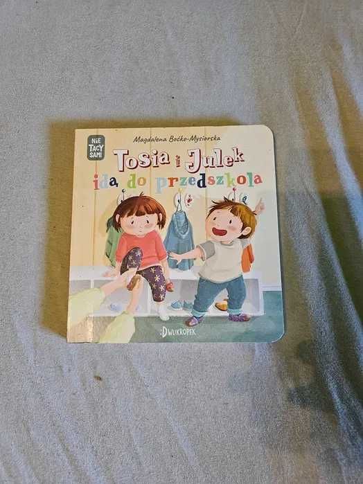 Tosia i Julek idą do przedszkola