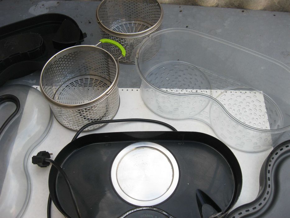 Продам пароварку TEFAL