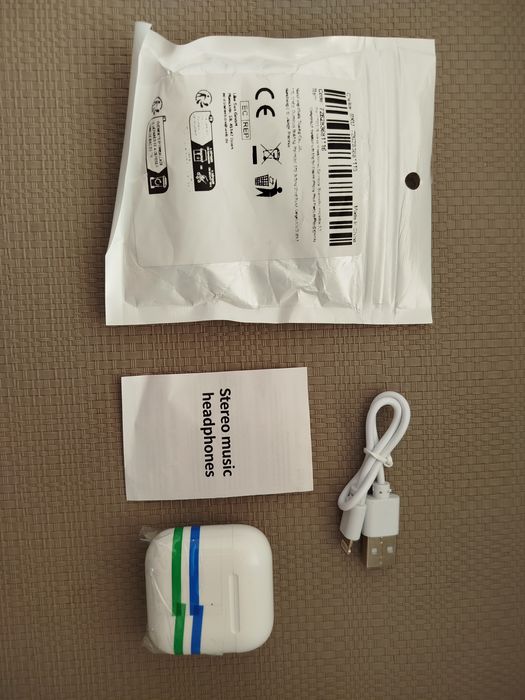 Беспроводные наушники  Pro 4 TWS