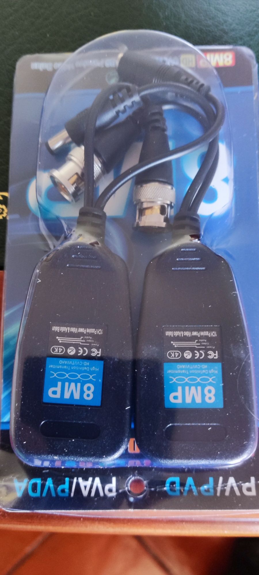 Balun 4k para ligar câmaras analógicas por cabo UTP
