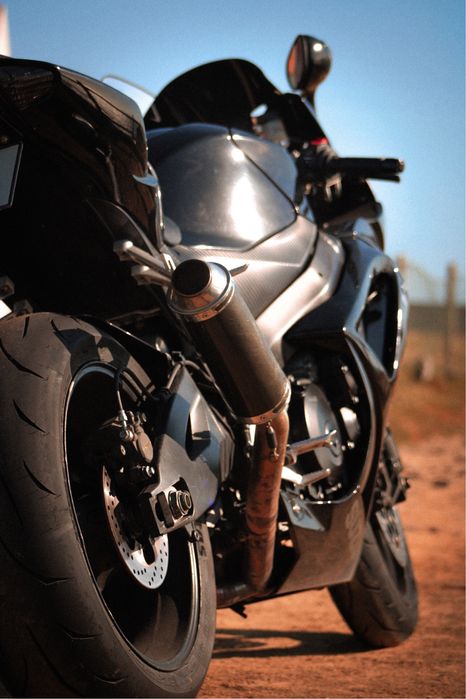 Gsxr 1000 r k7 2008