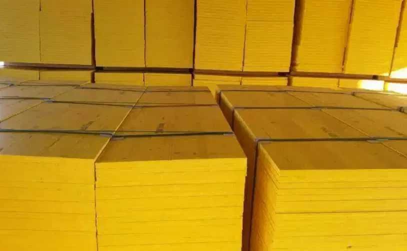 Painel Tricapa Para Cofragem: Standard e IRU 2m / 2,50m - Novo