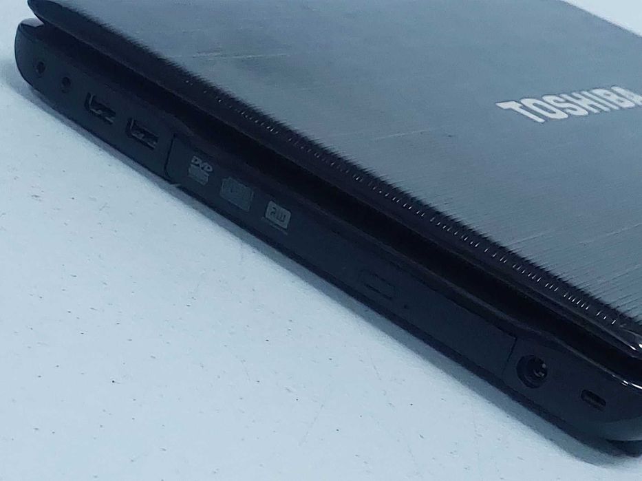 Toshiba i7 16Gb RAM bateria nova