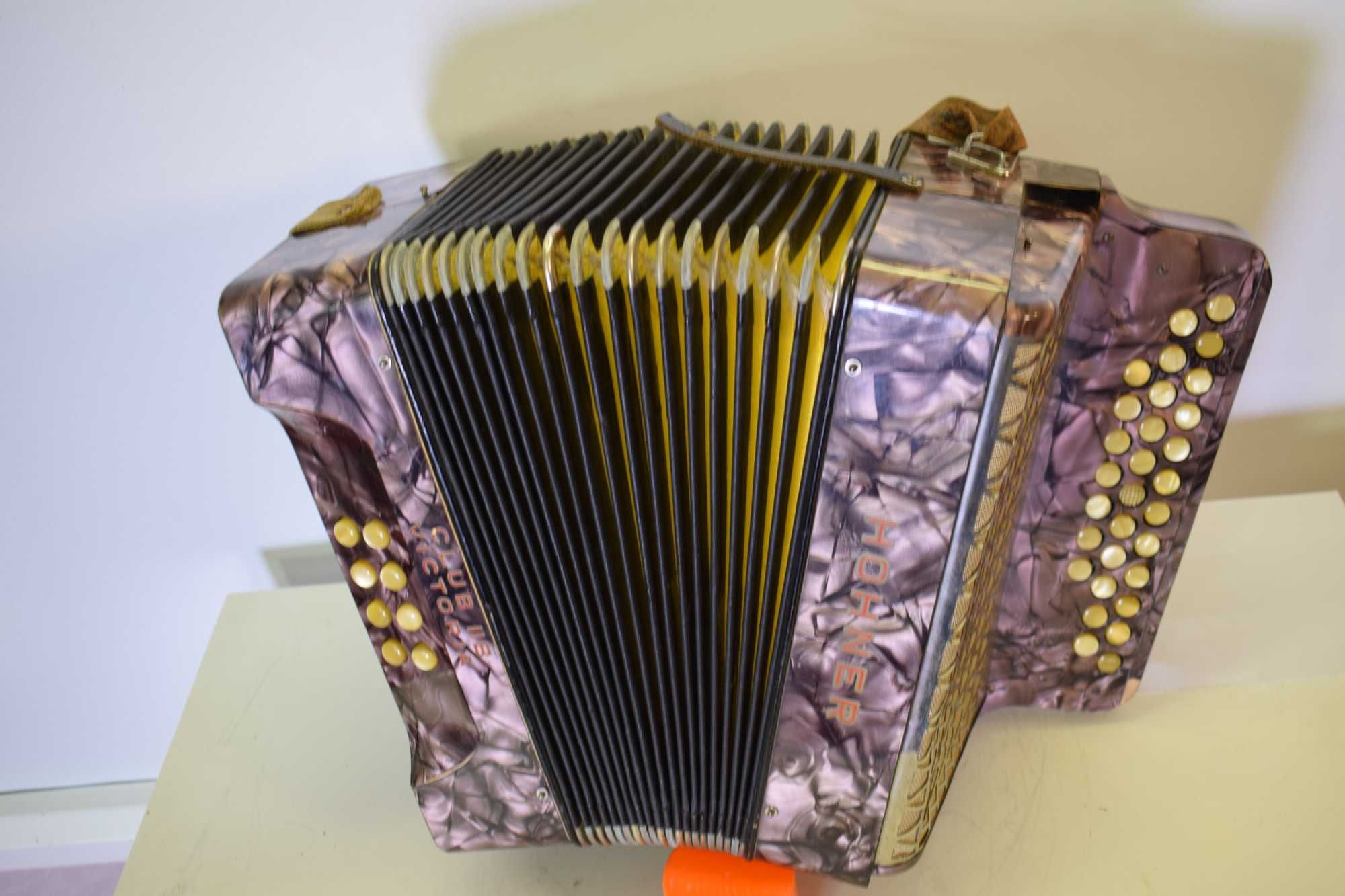 Concertina Hohner 2 Voz Tonalidade DO 4