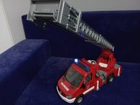 Bruder Mercedes sprinter w wersji straż pożarna 44 cm