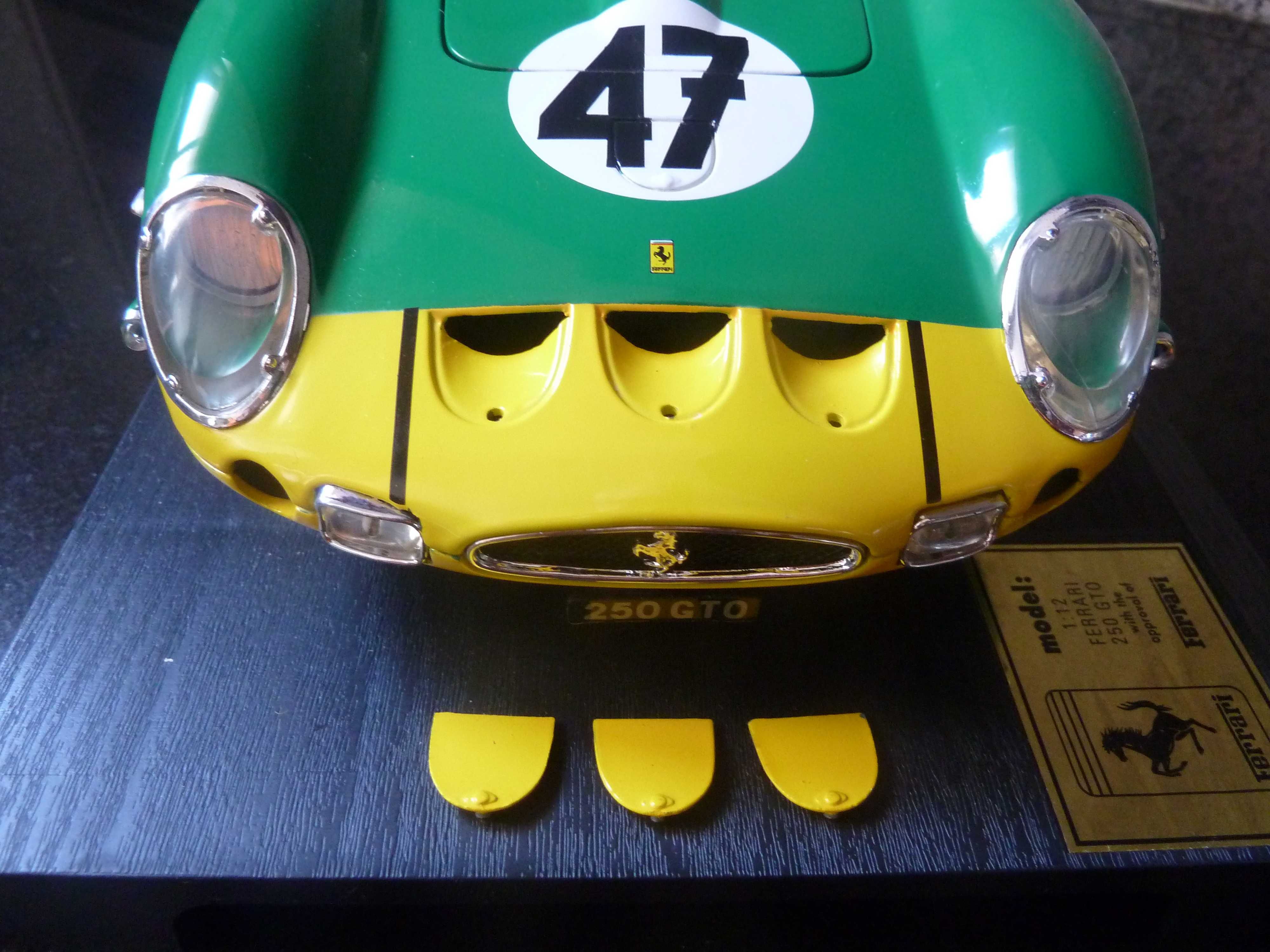 1:12 Revell, Ferrari 250 GTO, 1962, AutoArt, Minichamps