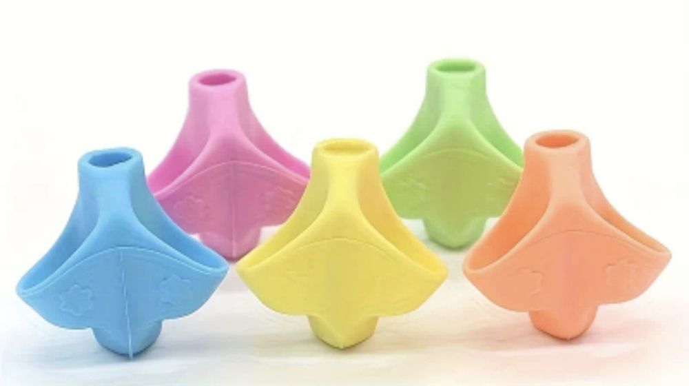 Uchwyt na kredkę motylek nakładka prawidłowego pisania