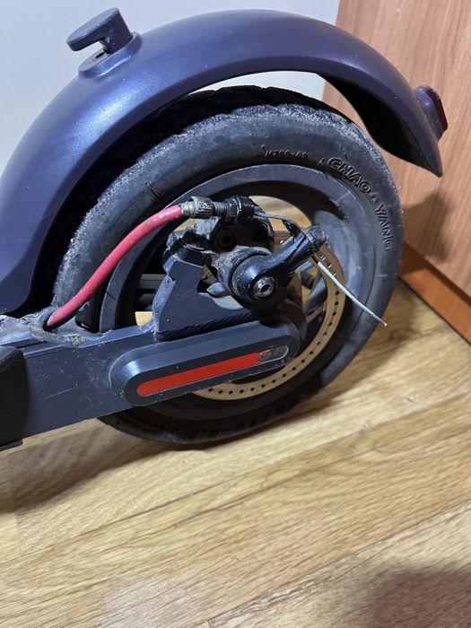 Продам Xiaomi електроскутер