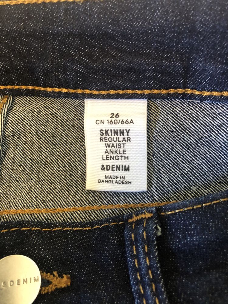 Calças de ganga escura skinny elásticas, tamanho 36, da H&M - NOVAS