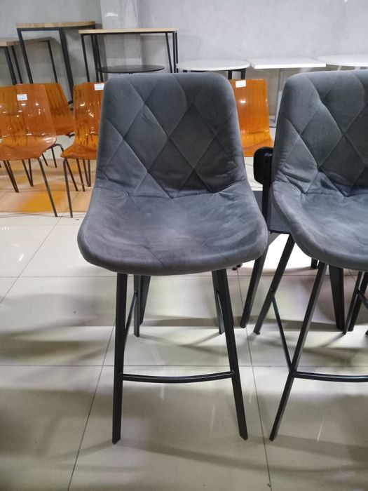 Розпродаж меблів шафи кресла стулья столы