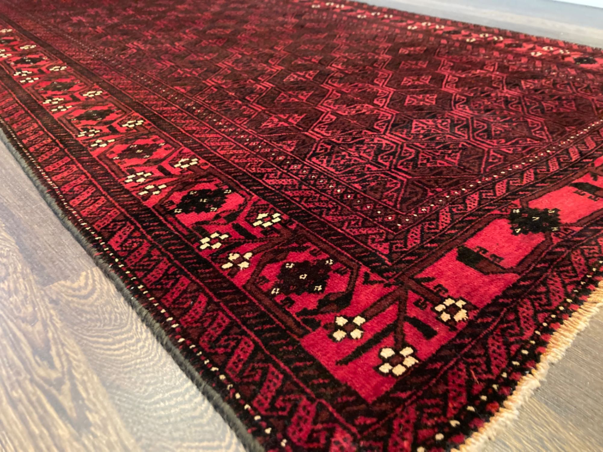 Tapete Persa Baluchi 100% feito à mão em fio de lã 192x100cm