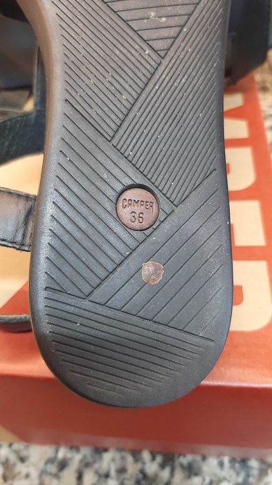 Sandálias 36, da CAMPER, azuis e pretas, em pele – bom estado