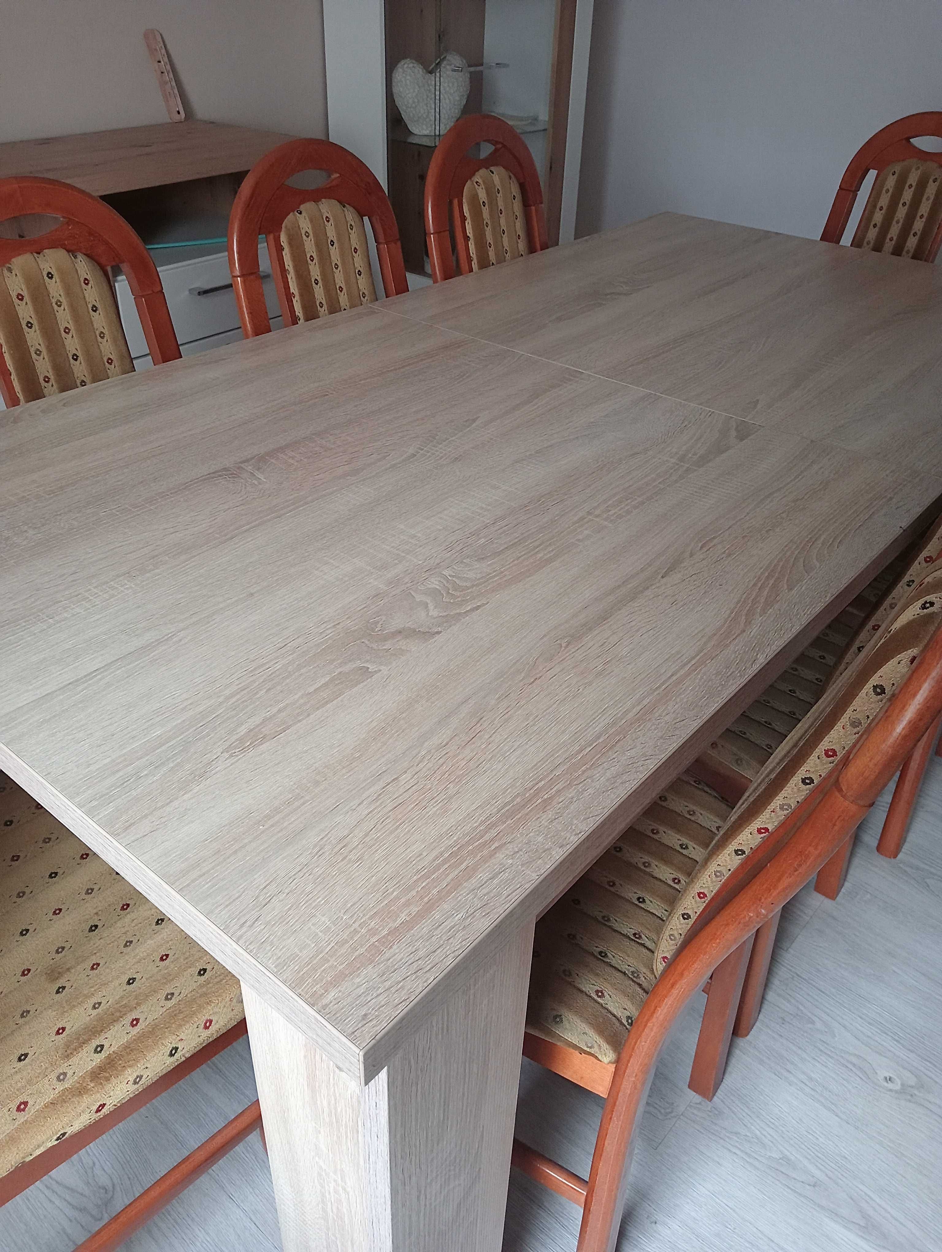 Duży stół rozkładany 180/220 cm