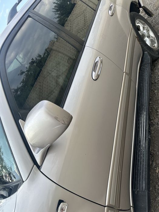 ПРОДАМ КУЗОВНІ двері, крила  TOYOTA LAND Cruiser100 Все в наявності.