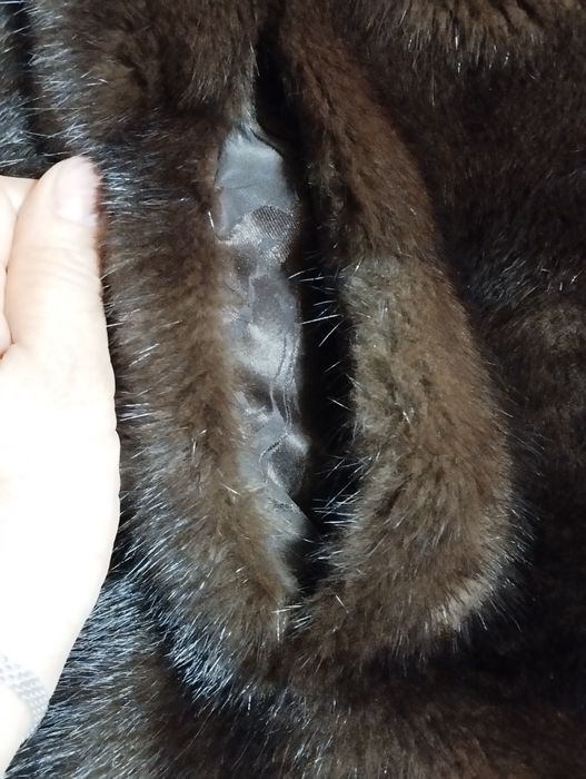 Продам шуба норковая! В отличном состоянии б/у.