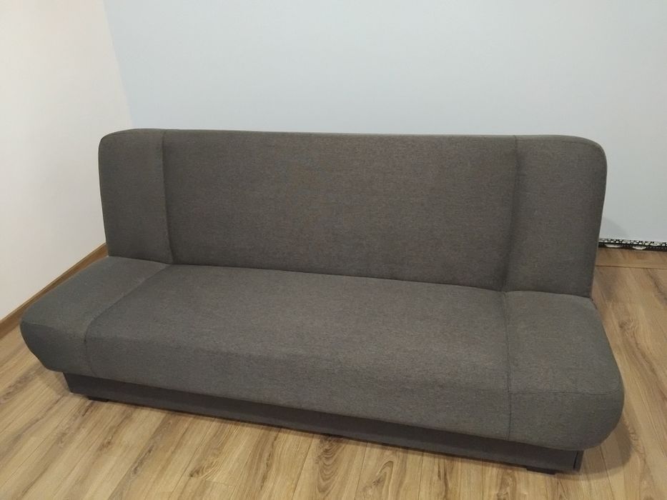 Wersalka, sofa, kanapa rozkładana z możliwością spania