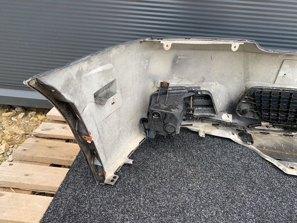 Opel Vectra C Signum GTS zderzak przedni przód szary