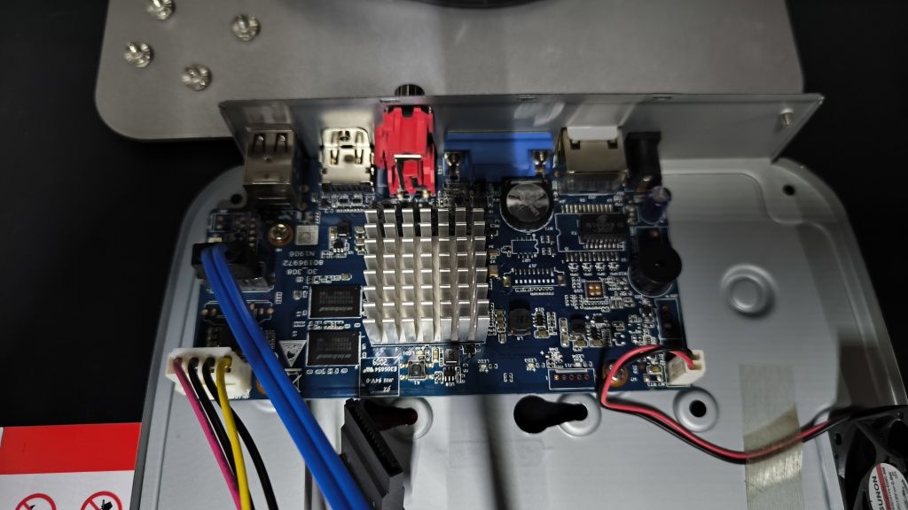 Видеорегистратор dahua nvr4104 - 4ks2/l