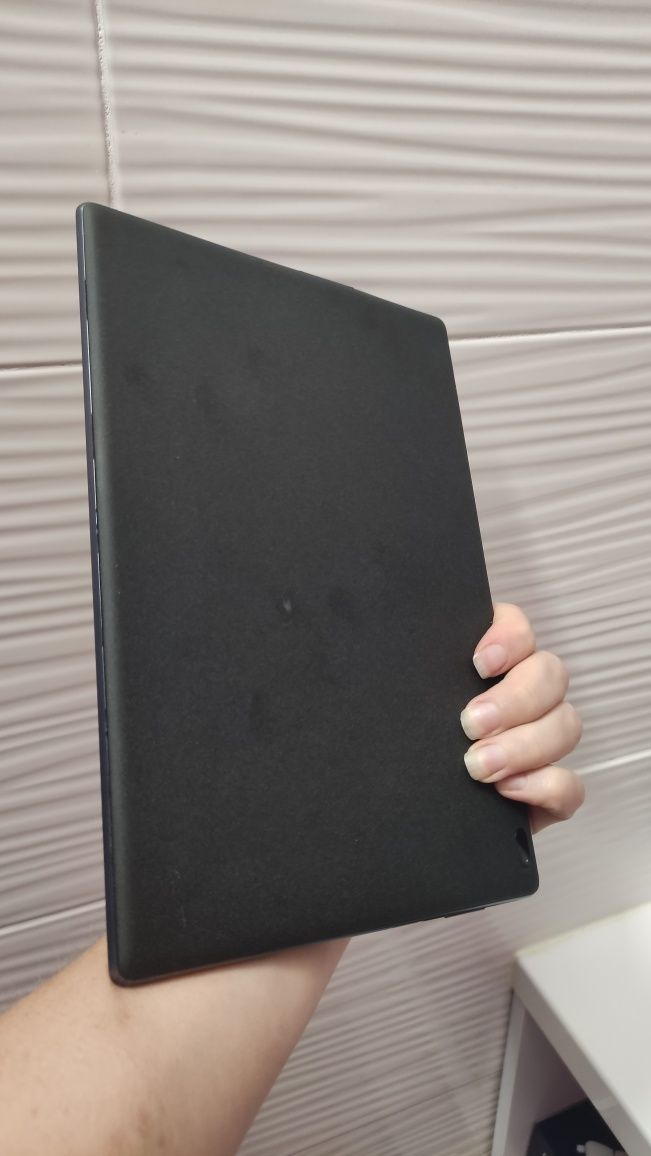 Lenovo на запчастини