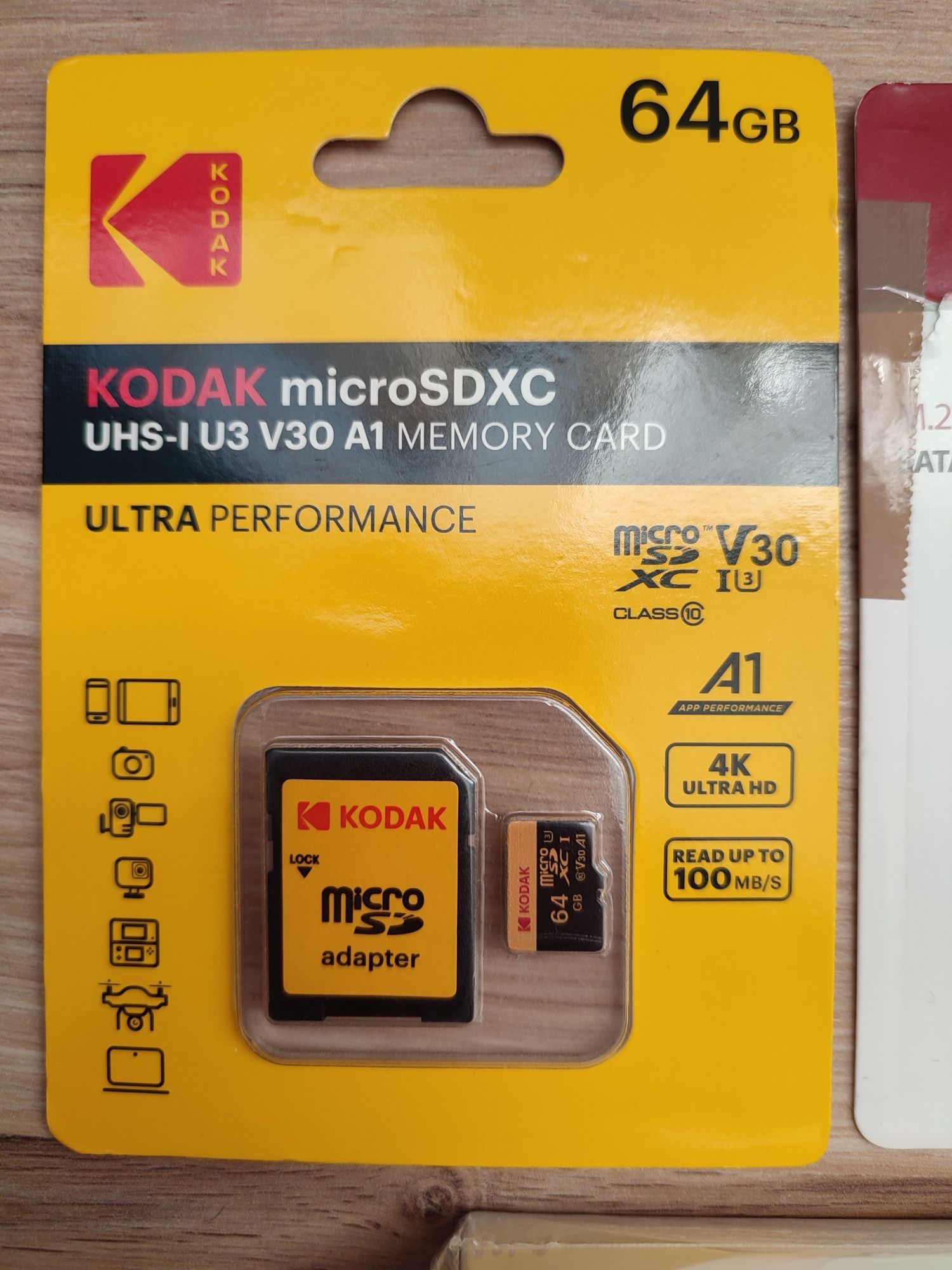 Karta microSD KODAK 64GB + SSD Transcend 500GB m.2 SATA + obudowa m.2
