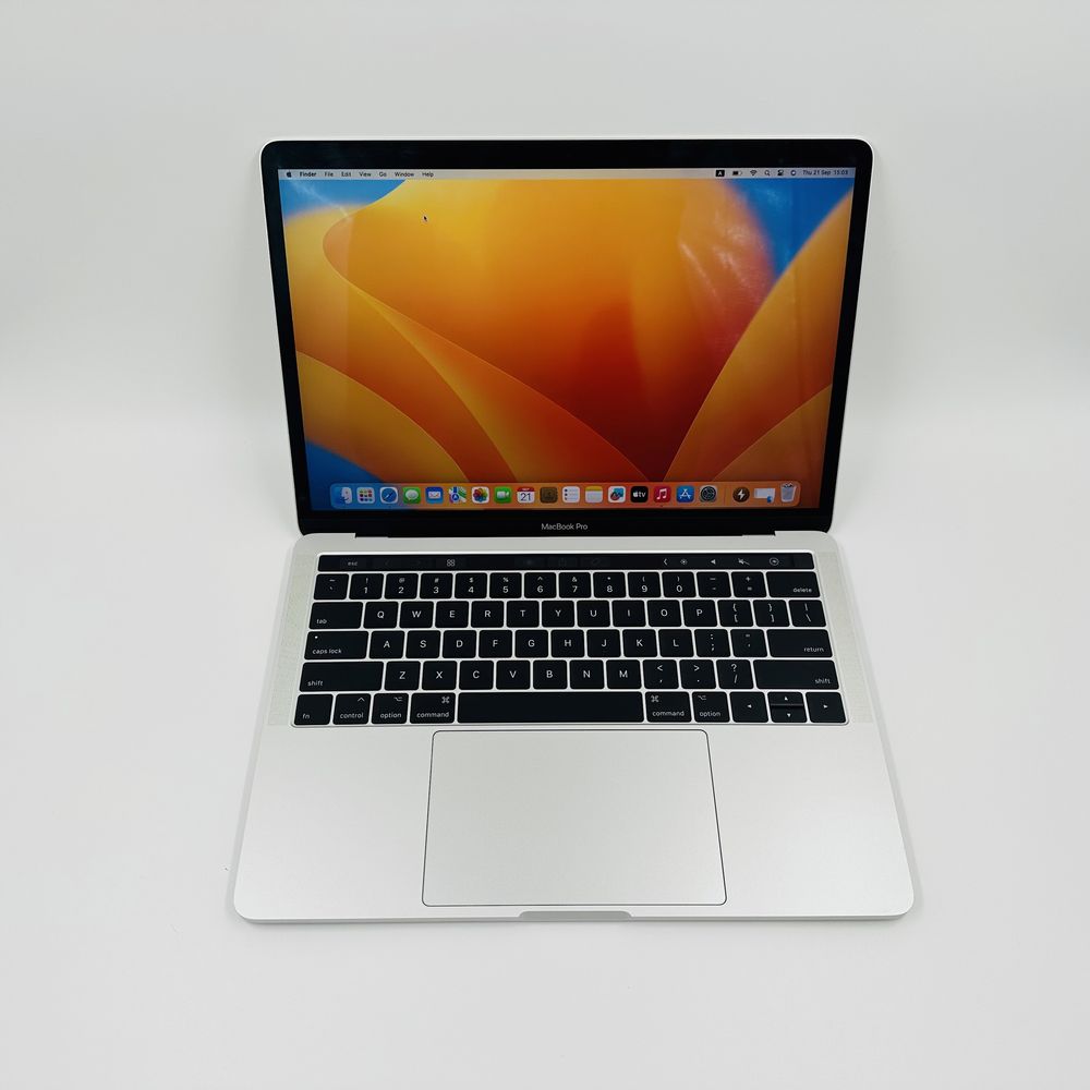 Магазин Apple MacBook Pro 13 2017 i7 16GB RAM 512GB SSD IL4484