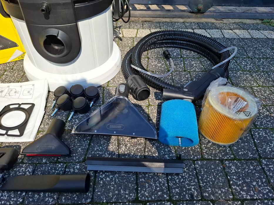 Sprzedam odkurzacz piorący firmy Karcher SE 4 *Szeroka ssawka* NOWY
