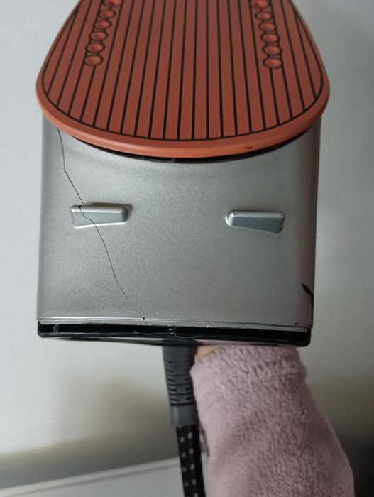 Ferro de engomar Clatronic