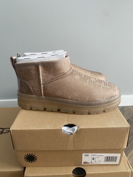 Ugg classic ultra mini monogram 39