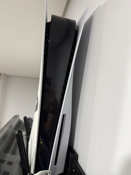 Playstation 5 COMO NOVA